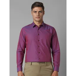 Louis Philippe Men Spread Collar Textured Printed Cotton Slim Fit Formal Shirt image 1