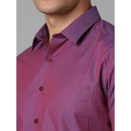 Louis Philippe Men Spread Collar Textured Printed Cotton Slim Fit Formal Shirt image 2