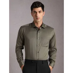 Louis Philippe Men Textured Spread Collar Cotton Formal Shirt-picture-43