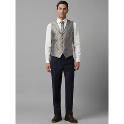 Louis Philippe Slim-Fit Single-Breasted Three-Piece Formal Suit image 3