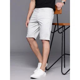 Louis Philippe Sport Men Micro Ditsy Printed Slim Fit Chino Shorts-image-22