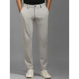 Louis Philippe Sport Men Solid Slim Fit Mid-Rise Flat-Front Regular Trousers-picture-18