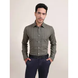 Louis Stitch Green Cotton Regular Fit Checks Shirt-picture-14
