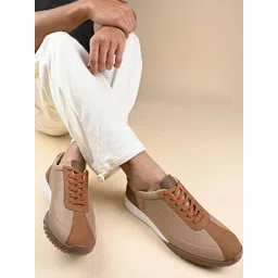 LOUIS STITCH Men Colourblocked PU Sneakers-picture-27