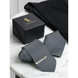 LOUIS STITCH Men Fashion-picture-29