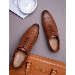 louis stitch Men Leatherette Brogue Formal Shoes-picture-10