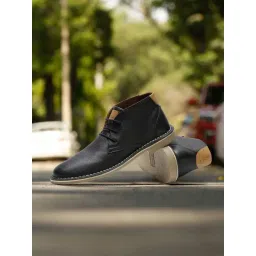 Louis Stitch Men's Obsidian Black Chukka Boots-picture-31