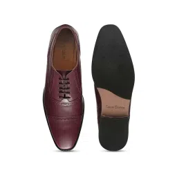 Louis Stitch Men's Rosewood Brogue Shoes image 3