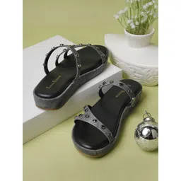 LOUIS STITCH Women Beaded Strap Lightweight Flats-picture-15