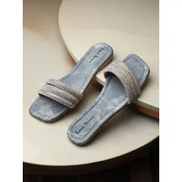 LOUIS STITCH Women Embellished Casual Open Toe Flats-picture-38