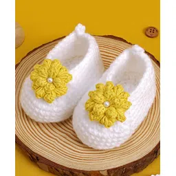 Love Crochet Art Wool Dahlia Embellished Booties - White-picture-29