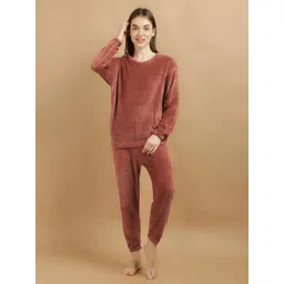 Lugo Velvet T-shirt With Pyjama-picture-22