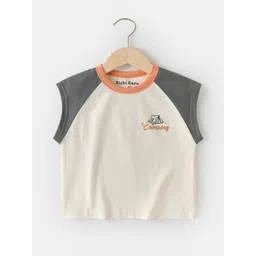 LULU & SKY Boys Colourblocked Round Neck Cotton Tshirt-picture-10