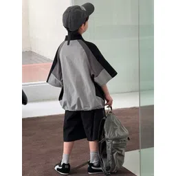 LULU & SKY Boys Colourblocked Round Neck T-shirt & Shorts image 3