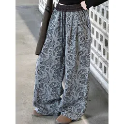 LULU & SKY Boys Printed High-Rise Trousers-picture-28