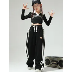 LULU & SKY Crop Top image 3