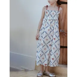 LULU & SKY Girls Printed Capri Jumpsuit-picture-41