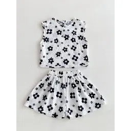 LULU & SKY Girls Printed Top with Shorts-picture-37