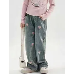 LULU & SKY Girls Relaxed Fit Mid-Rise Light Fade Stretchable Jeans-picture-35