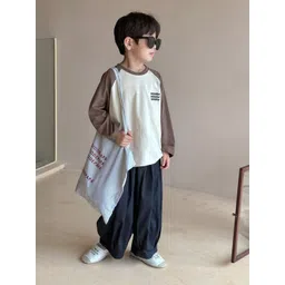 LULU & SKY Kids Striped V-Neck Applique T-shirt-picture-23