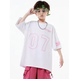 LULU & SKY Kids Typography Printed V-Neck Extended Sleeves Pockets Boxy T-shirt-picture-30