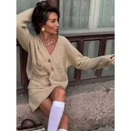 LULU & SKY Women V-Neck Crop Cardigan image 5