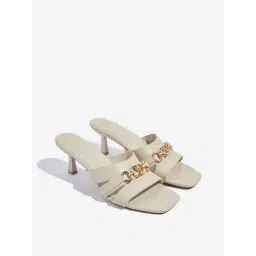 LUNA BLU by Westside Ivory Chain-Detailed Heel Sandals-picture-27