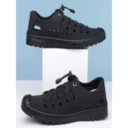 LUVLEO Men Loafers image 1