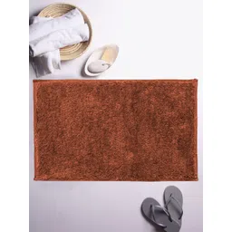 LUXEHOME INTERNATIONAL Rust Solid Rectangular Bath Rug-picture-34