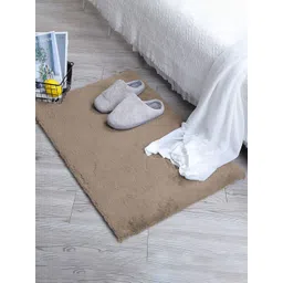 LUXEHOME INTERNATIONAL Taupe Solid Rectangular Bath Rug-image-9