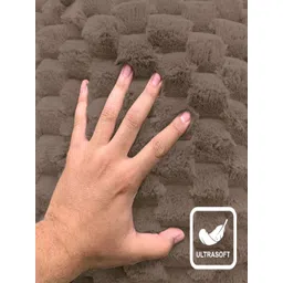 LUXEHOME INTERNATIONAL Turtle Fur Brown 2 Pieces Geometric Square Cushion Covers image 5