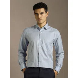 Luxure by Louis Philippe Men Gingham Checked Spread Collar Pure Cotton Formal Shirt-picture-33