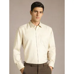 Luxure by Louis Philippe Men Micro Checked Spread Collar Pure Cotton Formal Shirt-picture-34