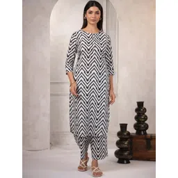 LYFJ Women Printed Pure Cotton Kurta with Trousers-picture-32