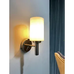 Lyse Decor Silver-Toned Metal Wall Lamp-picture-47