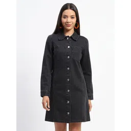 Madame Solid Straight Long Sleeves Shirt Dress-picture-12