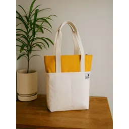MADBRAG Unisex Colourblocked Structured Tote Bag-picture-16