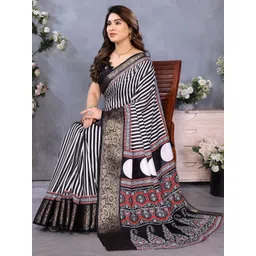 MAGNEITTA Striped Zari Saree-picture-24