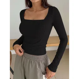 Maheshvi Top-picture-17