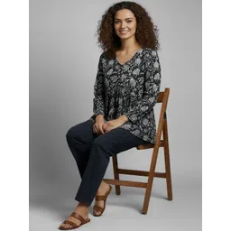 Maheshvi Women Floral Printed Top-picture-35