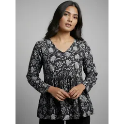 Maheshvi Women Floral Printed V Neck Peplum Top-picture-11