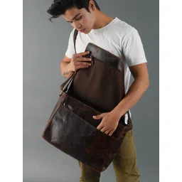 MaheTri Men Leather Messenger Bag image 2