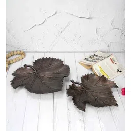 maison modern Bronze Finished Maple Platter Set-picture-36