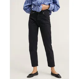MANGO Women Black Solid Pure Cotton Mom Fit High-Rise Jeans-picture-25