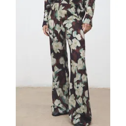 MANGO Women Floral Printed Mid-Rise Wide Leg Trousers-picture-39