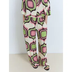 MANGO Women Geometric Print Mid-Rise Flared Fit Wide Leg Trousers-picture-33