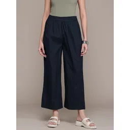 MANGO Women Pleated Cropped Trousers-picture-31
