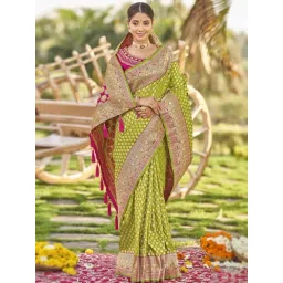Manohari Green Woven Saree With Unstitched Blouse-picture-23