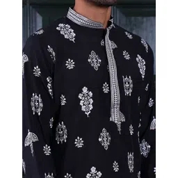 MANQ Men Embroidered Regular Sequinned Kurta with Salwar-picture-35