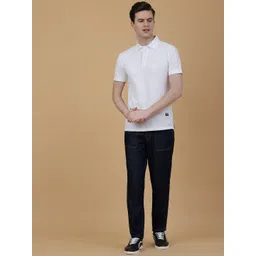 MANTICORE Men Relaxed Fit Cargo Jeans image 4